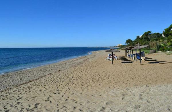 Apartamento En La Orilla De Calahonda Reformado Apartman Sitio de Calahonda Kültér fotó